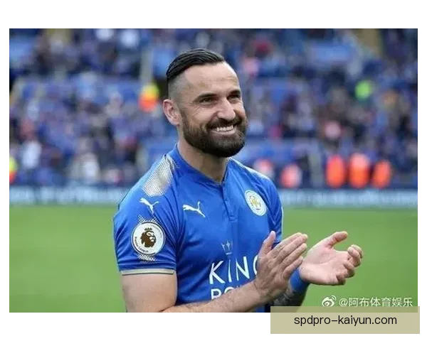 英超沃特金斯状态回暖，近期表现稳健引发关注