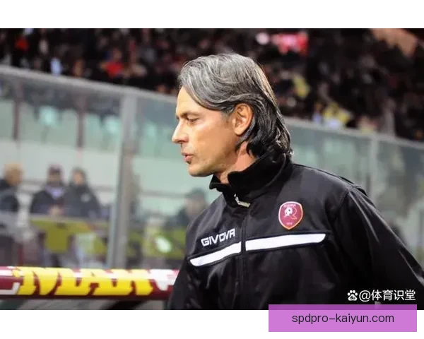 雷吉纳近期表现值得关注，比赛中展现出稳健的竞技状态。