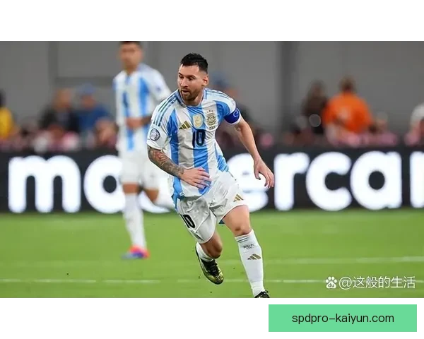 赖斯在最近训练中展现出与队友的默契，状态持续提升。