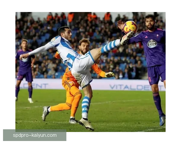 德甲欧战资格争夺进入关键阶段，球队表现持续提升值得关注